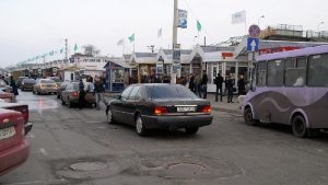 Black Market shopping in Kyiv photo elenameg.com