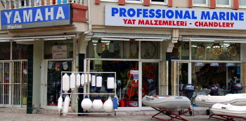 Yachting Mecca, a store in Marmaris, Turkiye photo elenameg.com